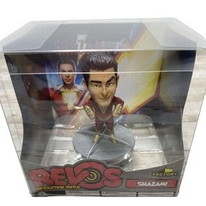 Revos Shazam Captain Marvel Figurine Revolution Vinyls Collectible Brand New
